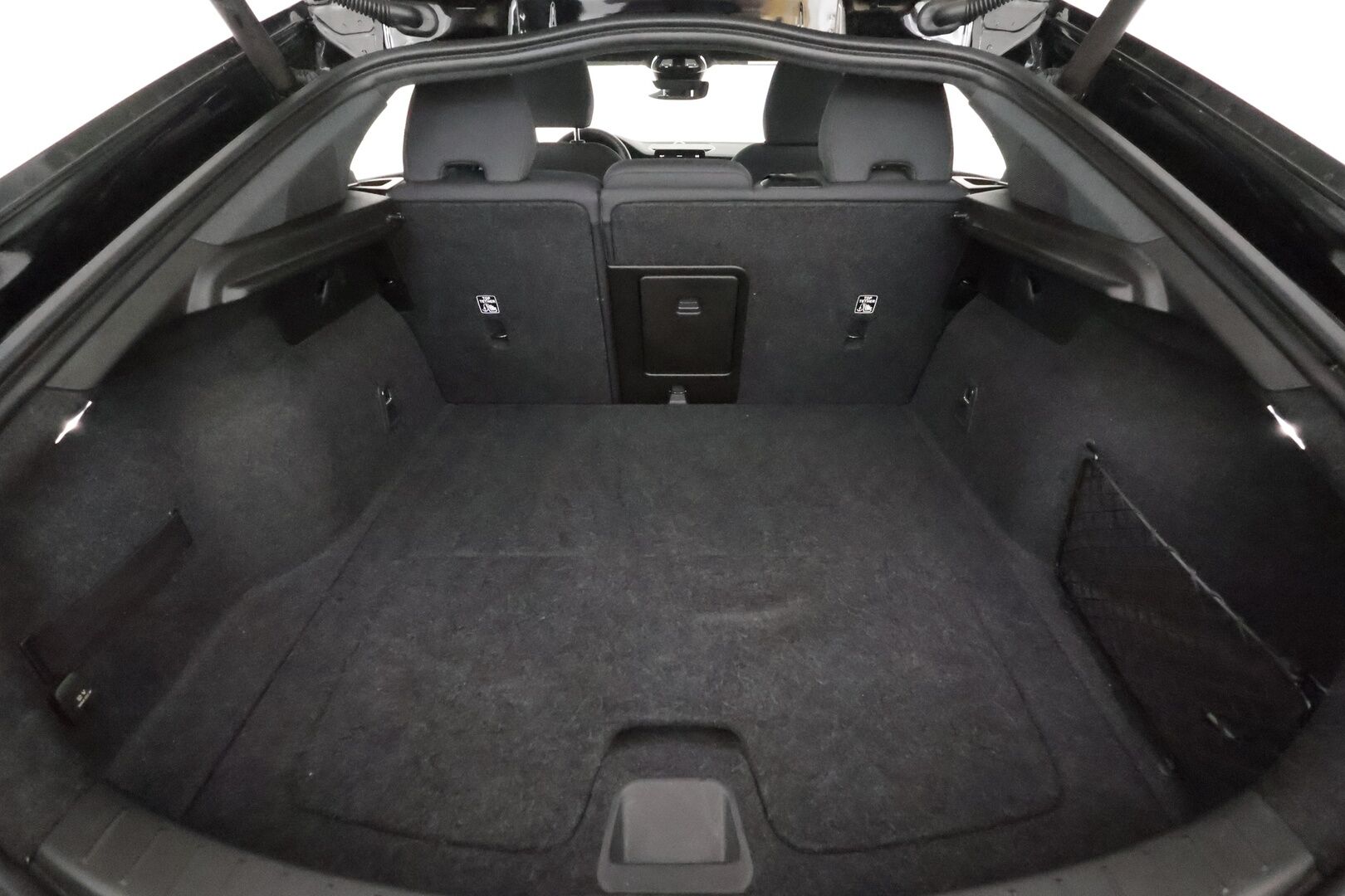 POLESTAR 2 2022 Single Motor Pilot/Plus**Lasikatto / 360° Kamera / Adapt.Vakkari / Pixel-LED / Sporttipenkki Muistilla / Harman/Kardon** - Google Maps / Kaistavahti / KeylessGO / 2x Renkaat