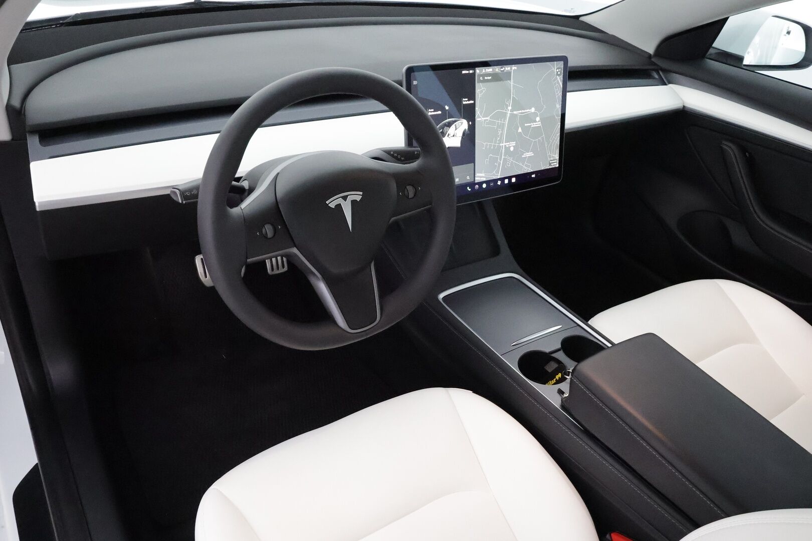 TESLA MODEL 3 2021 Performance Dual Motor ** Lasikatto / Lämpöpumppu / Adapt.Vakkari / LED-valot / P.Kamera / Premium Audio / Keyless ** - 2x Renkaat / Akku Kuntotarkistettu! 