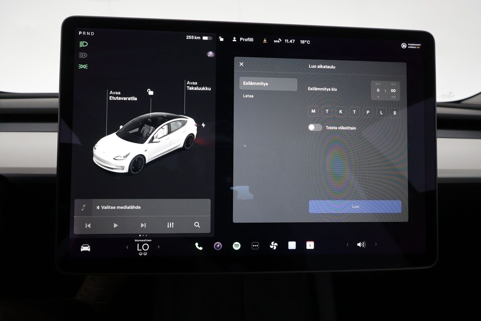 TESLA MODEL 3 2021 Performance Dual Motor ** Lasikatto / Lämpöpumppu / Adapt.Vakkari / LED-valot / P.Kamera / Premium Audio / Keyless ** - 2x Renkaat / Akku Kuntotarkistettu! 