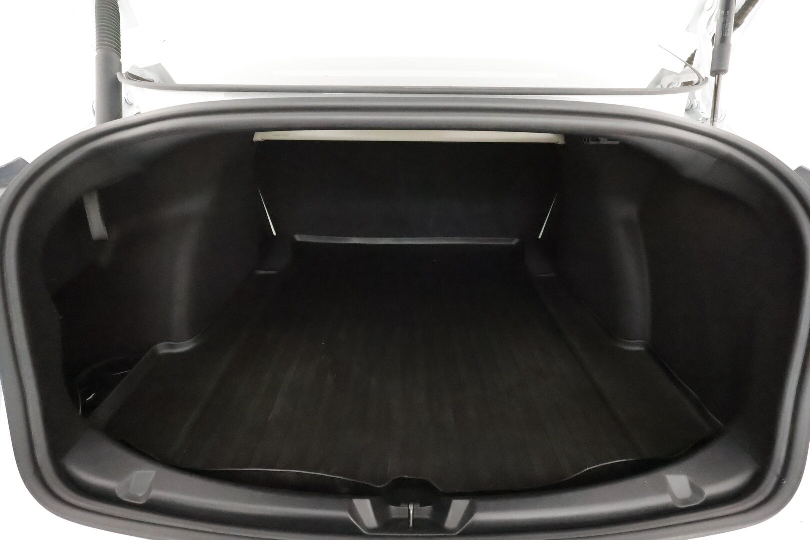 TESLA MODEL 3 2021 Performance Dual Motor ** Lasikatto / Lämpöpumppu / Adapt.Vakkari / LED-valot / P.Kamera / Premium Audio / Keyless ** - 2x Renkaat / Akku Kuntotarkistettu! 