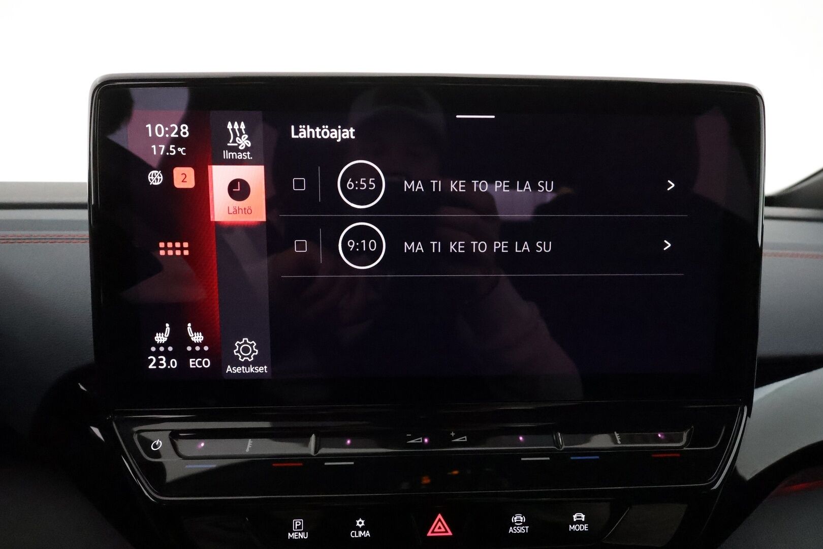 VOLKSWAGEN ID.5 2022 GTX Dual Motor AWD 77kWh **Lämpöpumppu / Vetokoukku / Adapt. vakkari / Matrix / P.kamera / Kahdet renkaat** - 3,99 % KORKOTARJOUS TÄHÄN AUTOON - Akku kuntotarkastettu / Todella siisti!