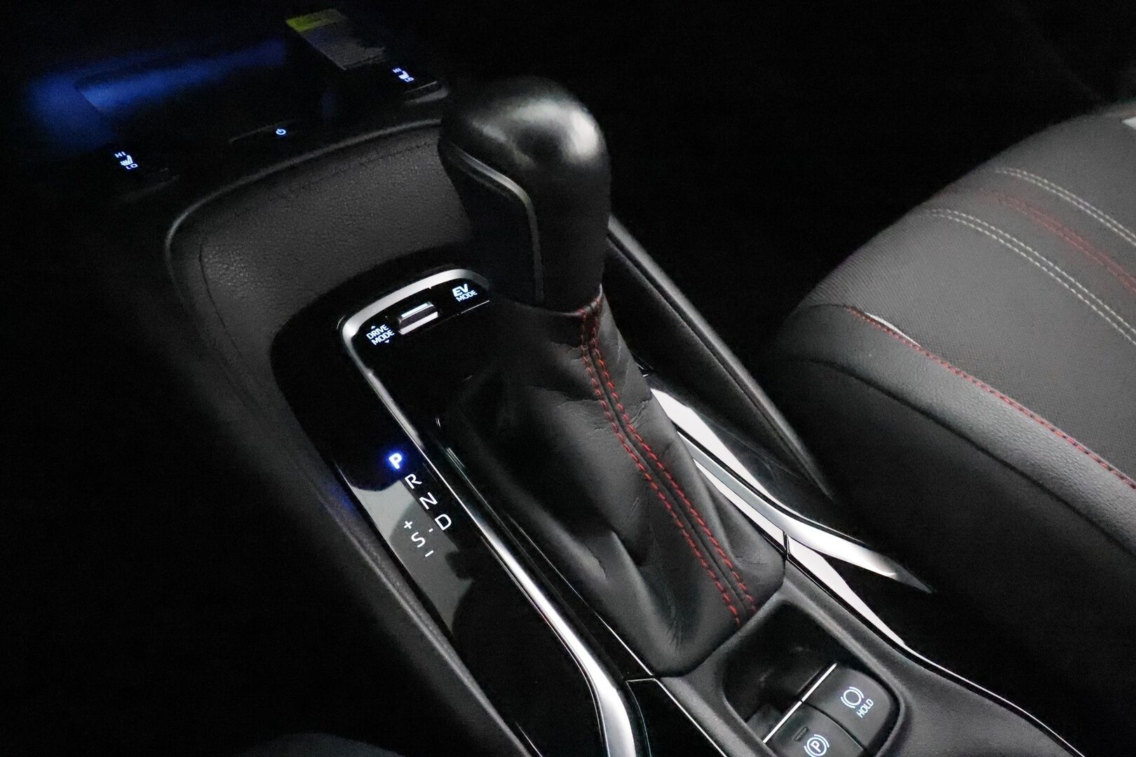 TOYOTA COROLLA 2021 Hatchback 2,0 Hybrid GR Sport **HUD / Digimittaristo / P-kamera / Adapt.Vakkari / LED / Apple&Android /KeylessGo**