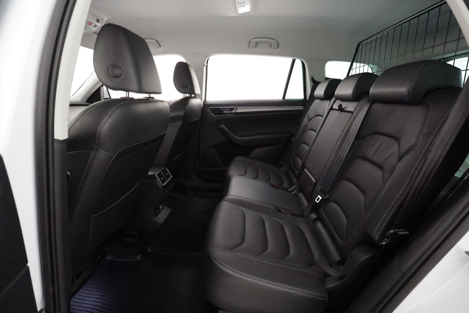 SKODA KODIAQ 2022 2.0TDI 4x4 200hp Style ** Webasto / Koukku / Adapt.Vakkari / Matrix-LED / P.Kamera / Canton / KeylessGO ** - 3,99 % KORKOTARJOUS TÄHÄN AUTOON - Juuri saapunut / Kaksilla renkailla!*