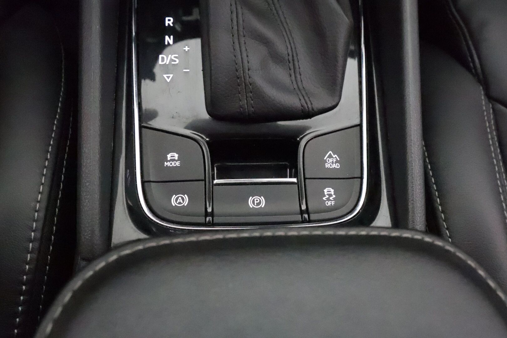 SKODA KODIAQ 2022 2.0TDI 4x4 200hp Style ** Webasto / Koukku / Adapt.Vakkari / Matrix-LED / P.Kamera / Canton / KeylessGO ** - 3,99 % KORKOTARJOUS TÄHÄN AUTOON - Juuri saapunut / Kaksilla renkailla!*