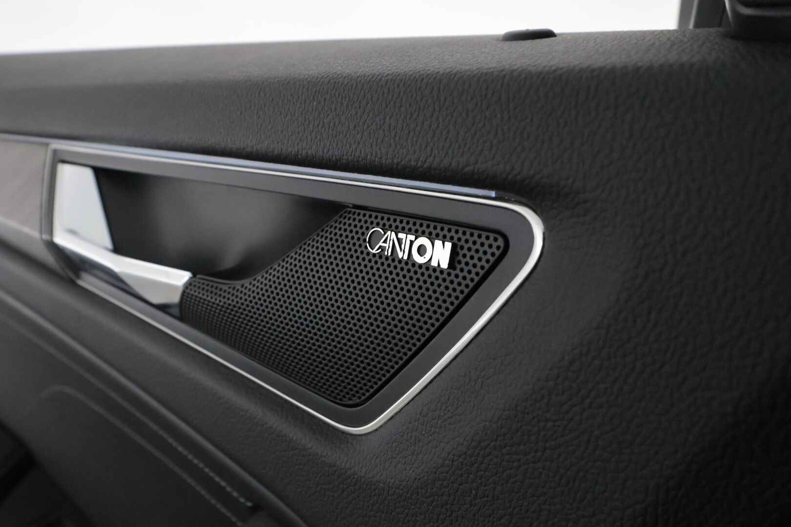 SKODA KODIAQ 2022 2.0TDI 4x4 200 Style DSG Autom. ** Webasto / Koukku / Adapt.Vakkari / Matrix-LED / P.Kamera / Canton / KeylessGO ** - Juuri huollettu / Tehokkaampi kone / Huippuvarusteet / Digimittari / Nahkasisusta / 2x hyvät renkaat vanteilla /
