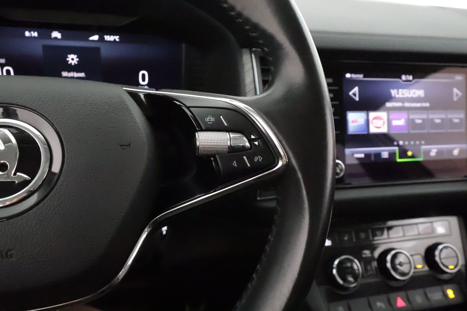 SKODA KODIAQ 2022 2.0TDI 4x4 200hp Style ** Webasto / Koukku / Adapt.Vakkari / Matrix-LED / P.Kamera / Canton / KeylessGO ** - 3,99 % KORKOTARJOUS TÄHÄN AUTOON - Juuri saapunut / Kaksilla renkailla!*
