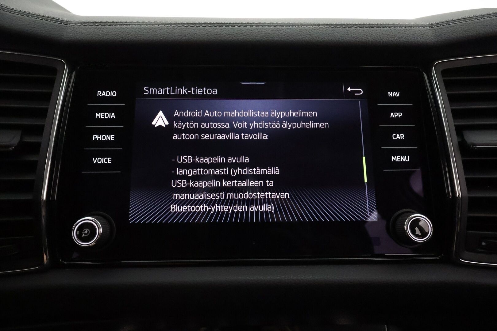 SKODA KODIAQ 2022 2.0TDI 4x4 200 Style DSG Autom. ** Webasto / Koukku / Adapt.Vakkari / Matrix-LED / P.Kamera / Canton / KeylessGO ** - Juuri huollettu / Tehokkaampi kone / Huippuvarusteet / Digimittari / Nahkasisusta / 2x hyvät renkaat vanteilla /