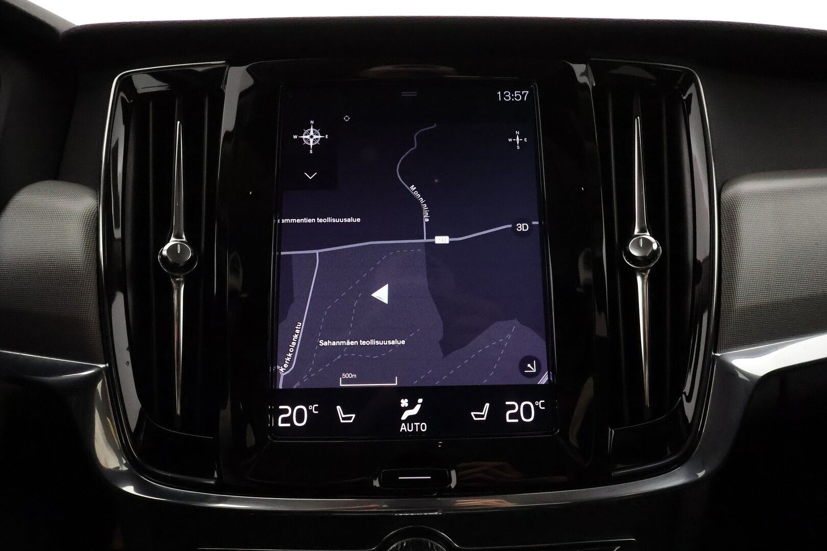 Volvo V90 2021 D4 AWD Momentum Aut. ** Harman&Kardon / Webasto / Adapt.vakkari / Koukku / P-Kamera / Puolinahat ** - 3,99 % KORKOTARJOUS TÄHÄN AUTOON - Merkkiliikkeen huoltokirja / Kahdet renkaat