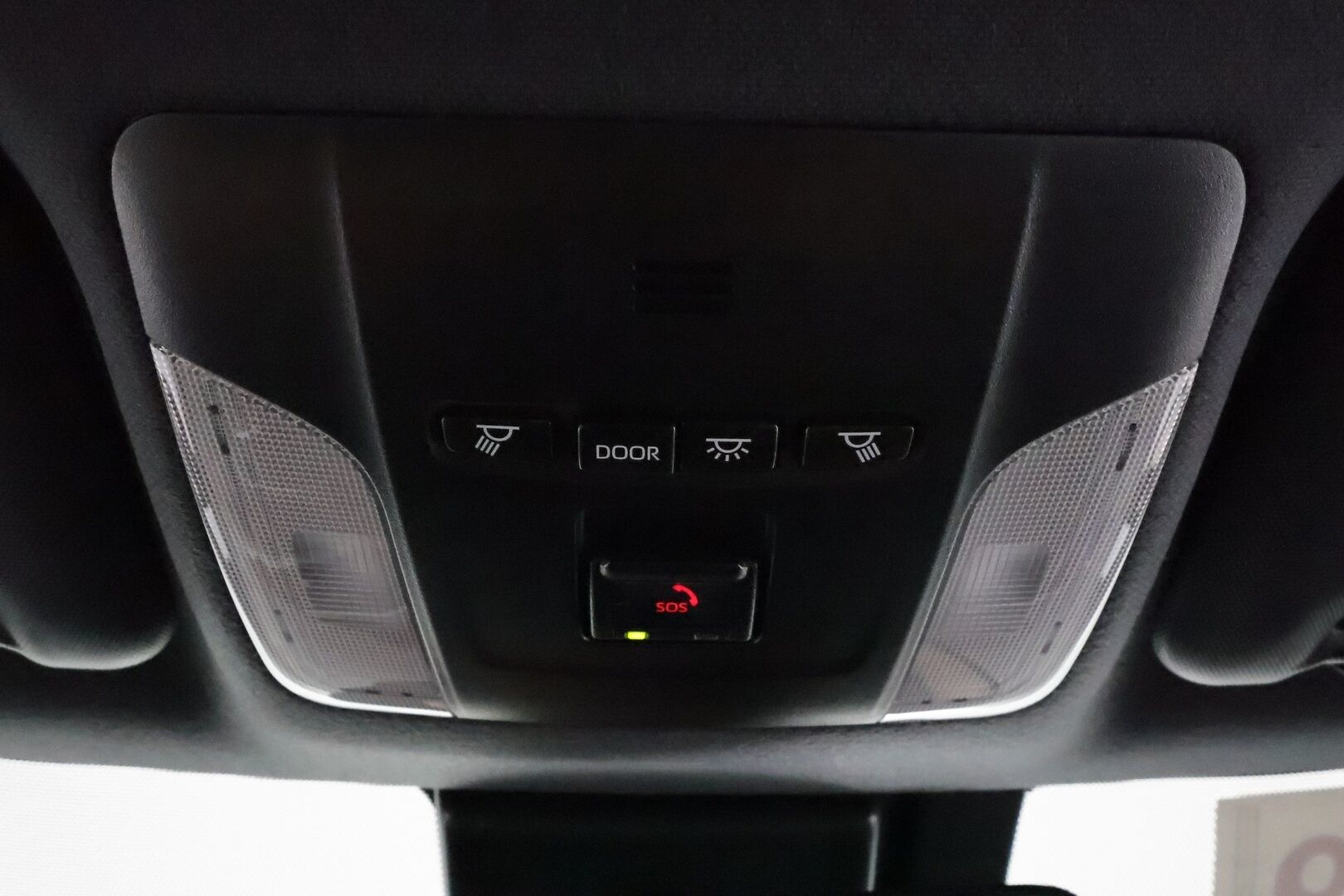 TOYOTA COROLLA 2022 Hatchback 1,8 Hybrid GR Sport ** Adapt.vakkari / P-Kamera / LED / Digimittaristo / Ratinlämmitin / Lohkolämmitin **
