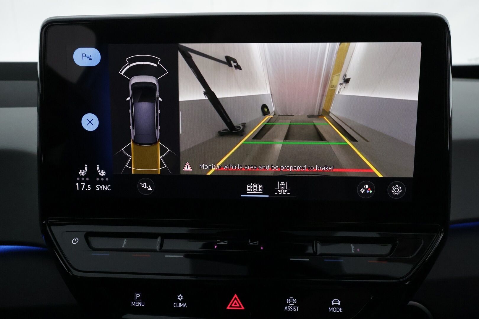 VOLKSWAGEN ID.3 2021 Pro S Tour 150kW ** HUD / Lämpöpumppu / Matrix LED / Adapt.Vakkari / P.kamera / Sähköpenkit hieronnalla / KeylessGo** - Merkkihuollettu