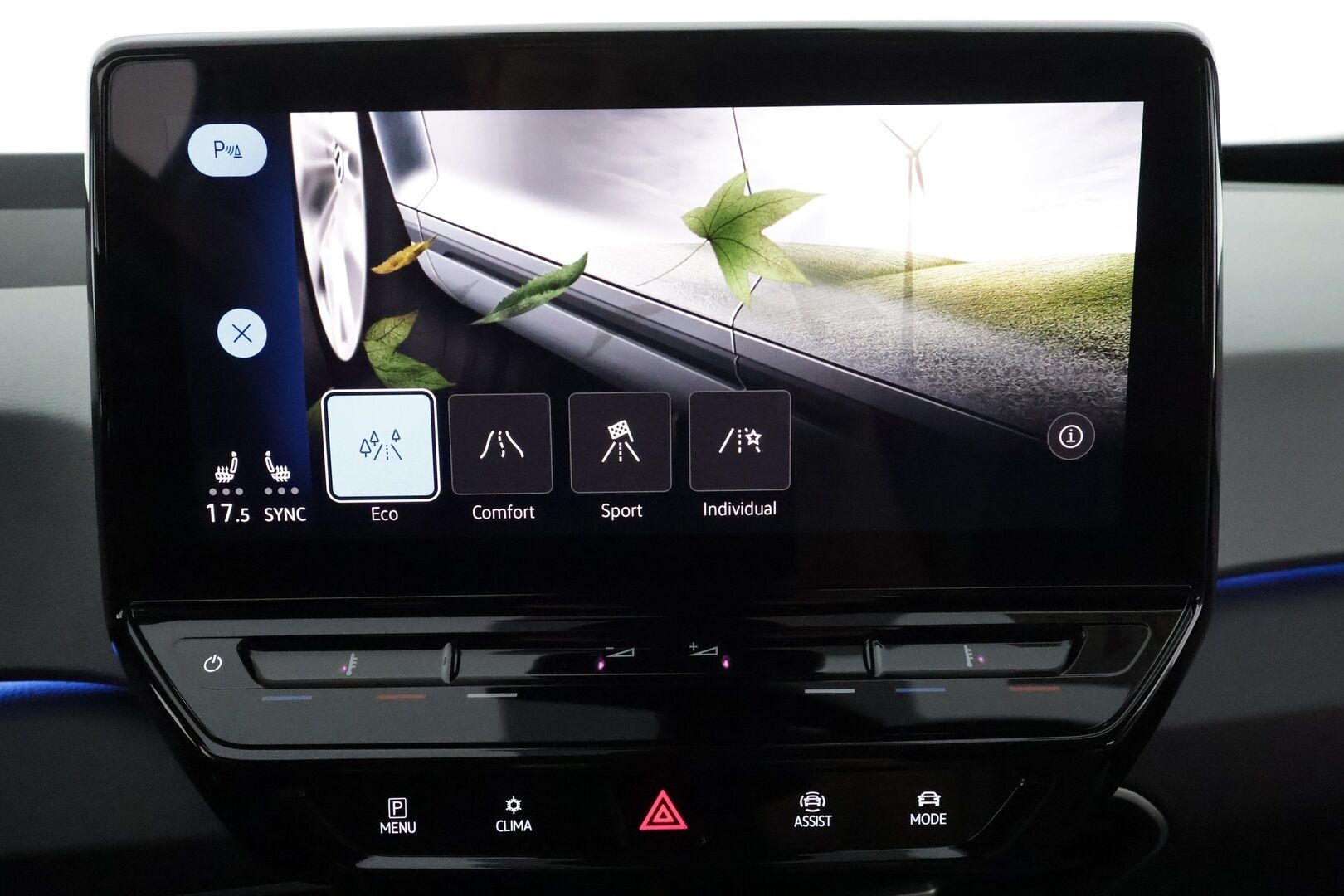 VOLKSWAGEN ID.3 2021 Pro S Tour 150kW ** HUD / Lämpöpumppu / Matrix LED / Adapt.Vakkari / P.kamera / Sähköpenkit hieronnalla / KeylessGo** - Merkkihuollettu
