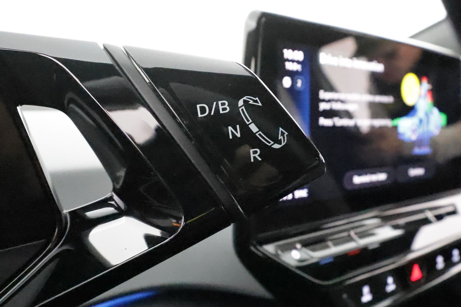 VOLKSWAGEN ID.3 2021 Pro S Tour 150kW ** HUD / Lämpöpumppu / Matrix LED / Adapt.Vakkari / P.kamera / Sähköpenkit hieronnalla / KeylessGo** - Merkkihuollettu