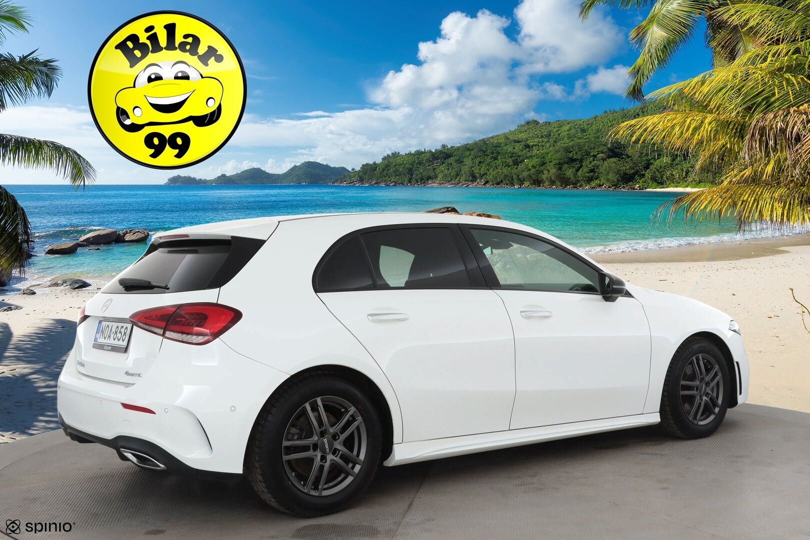 Mercedes-Benz A 2022 200 d 4MATIC A Business AMG * Webasto / Panorama / Muistipenkit / Multibeam / Koukkku / Keyless / P.kamera / Widescreen * - Kahdet renkaat aluvanteilla / Merkkihuollettu / Huippuvarusteet