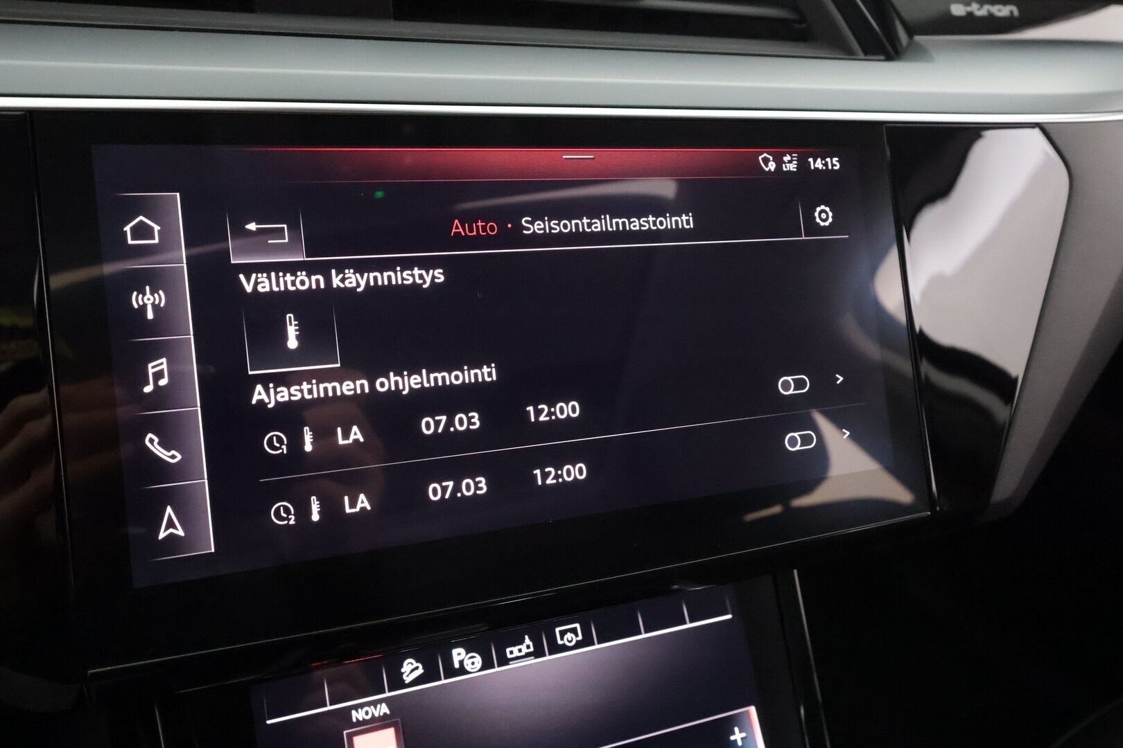 AUDI E-TRON 2020 50 Launch Edition plus 71 kWh * ACC / Lisälämmitin / LED / Muistipenkki / P.Tutkat / Panorama / Apple&Android * - Kahdet Renkaat