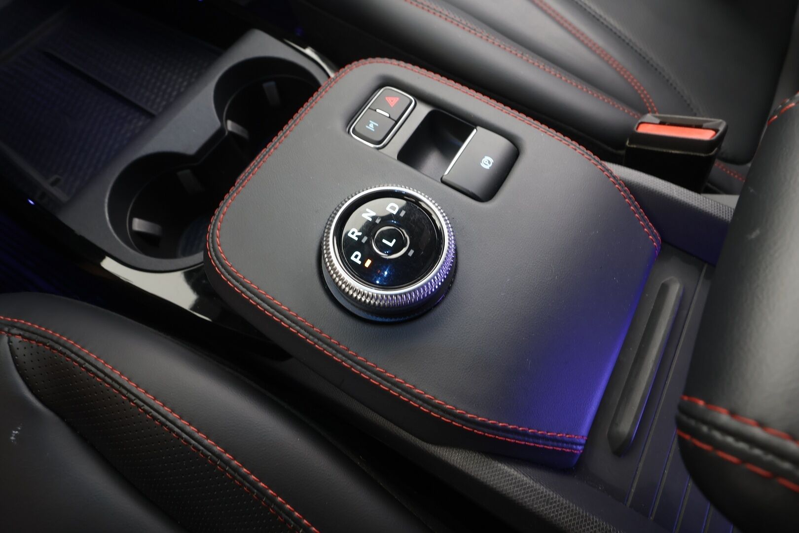 Ford Mustang Mach-E 2021 98kWh 351hv AWD 5-ovinen - | ACC | B&O | LED | 360-Kamera | Muistipenkki | Lasikatto | Nahat | Keyless | Apple&Android | Kahdet Renkaat | Koti & Kauppalaturi |