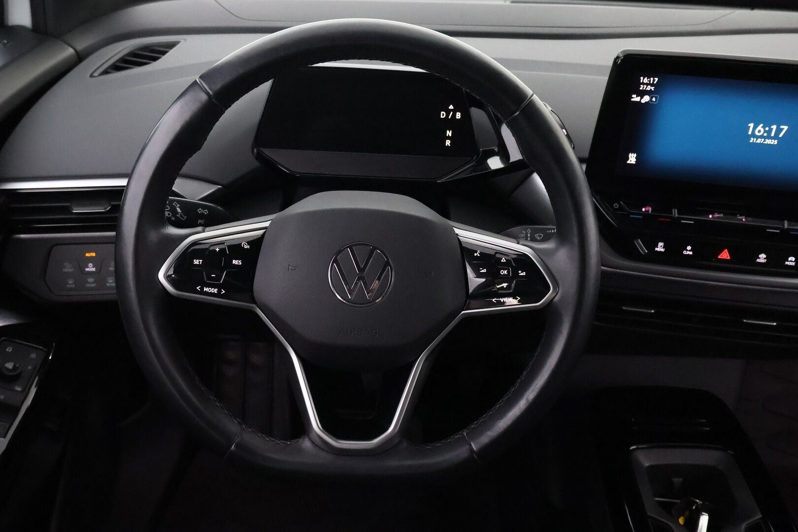 VOLKSWAGEN ID.4 2022 Pro Performance 150 kW, akku 77 kWh - SoH 94% / Adapt.Vakkari / Vetokoukku / iQ Matrix LED / 360-Kamera / Sähköluukku / Lämpöpumppu / 2x Renkaat aluvantein!
