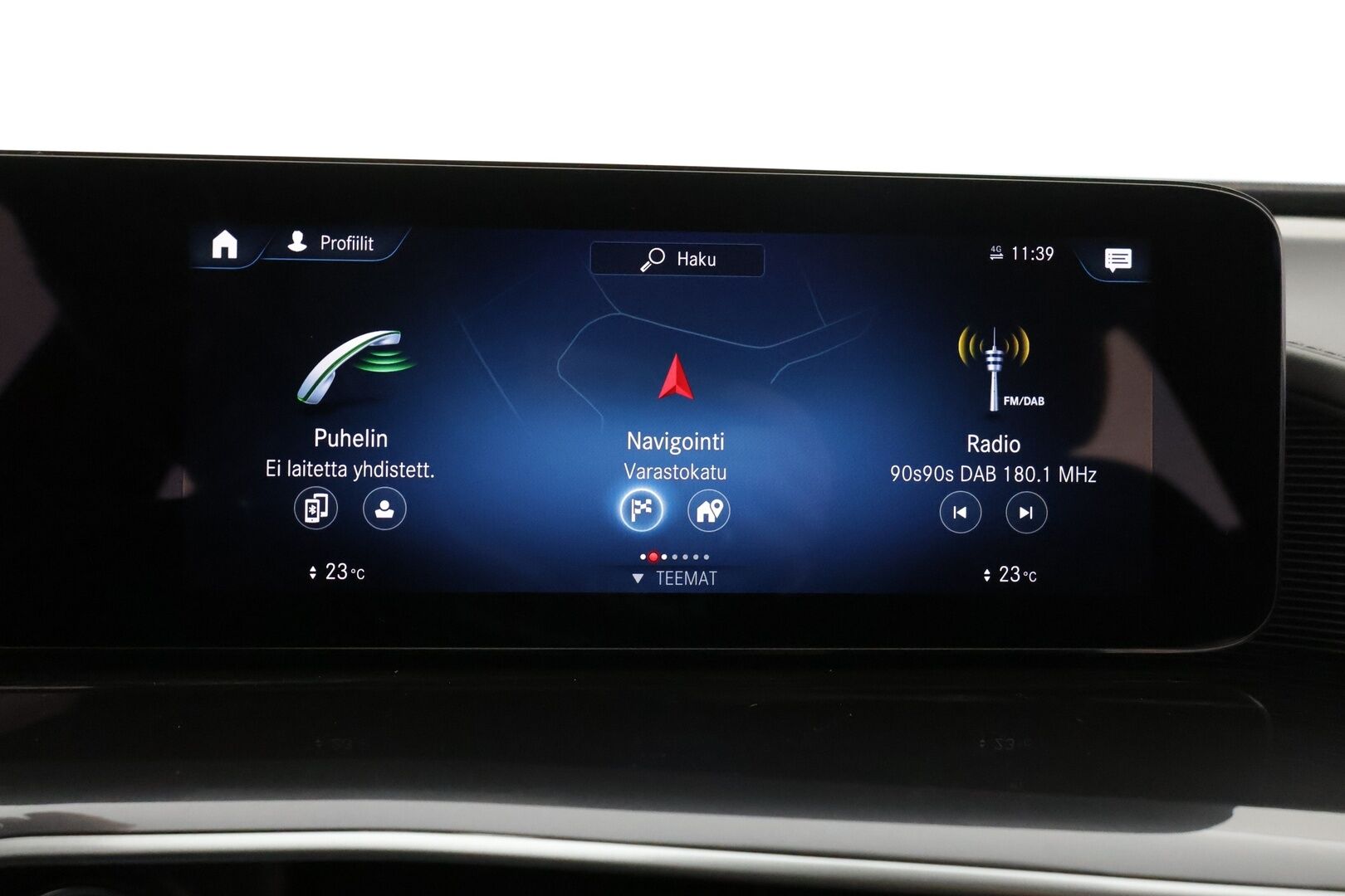 MERCEDES-BENZ EQC 2023 400 4Matic Business - | Distronic+ | P-kamera | Sporttinahat | Multibeam LED | Ohjausavustin | Apple&Android | Sähköluukku |