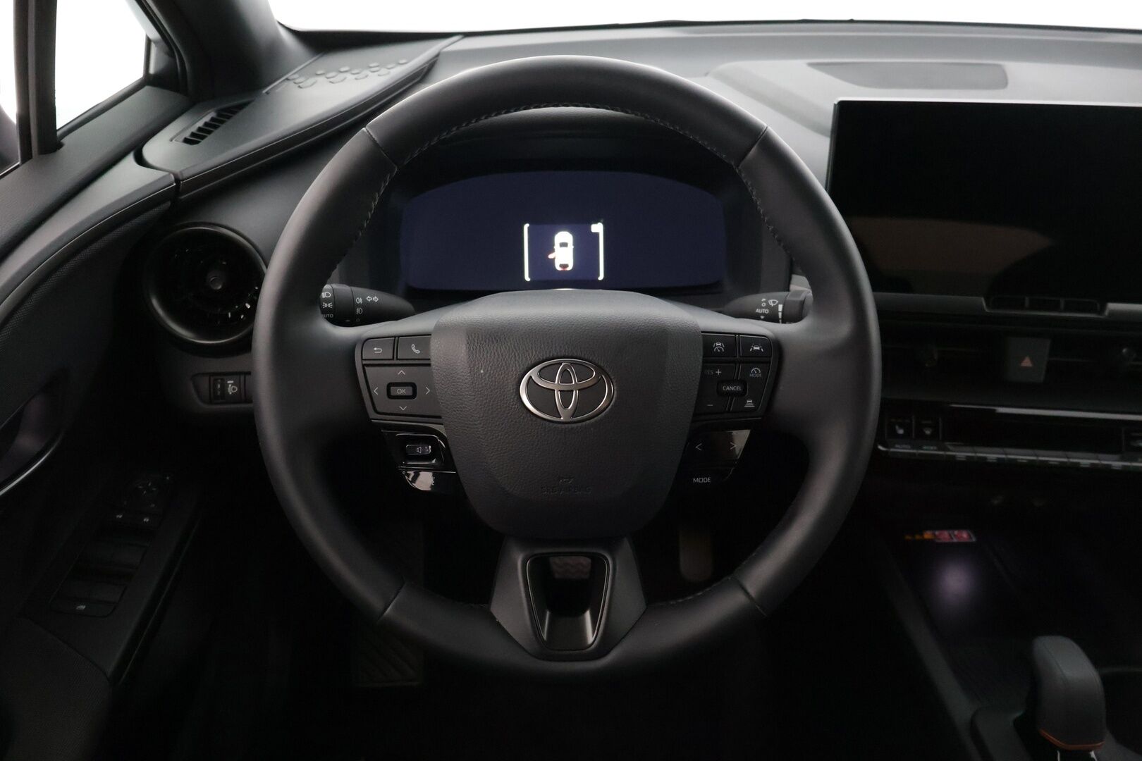 Toyota C-HR 2025 2,0 Hybrid AWD-i Edition * Adapt. vakkari / BLIS / Kessy / P. kamera / Tutkat / Ledit / Sähköluukku / Lämm. tuulilasi * - 3,99 % KORKOTARJOUS TÄHÄN AUTOON 16.9. ASTI! - *Hyvin pidetty 1. omisteinen Suomi-auto tehdastakuulla, hyvillä varusteilla ja juuri tehty nanopinnoite ! *