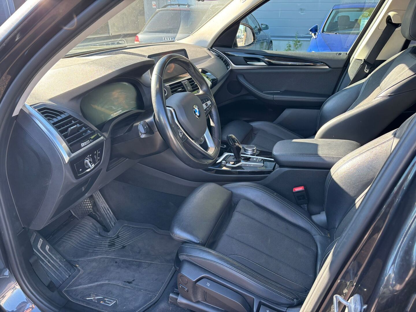 BMW X3 2021 X3 xDrive30e Farmari (AC) 4ov 1998cm3 A - S*koukku | Hifi | Panorama | Ambient | P*kamera | Avaimeton kulku | Lämmitettävä ratti | Sporttipenkit | Applecarplay | Eleohjaus