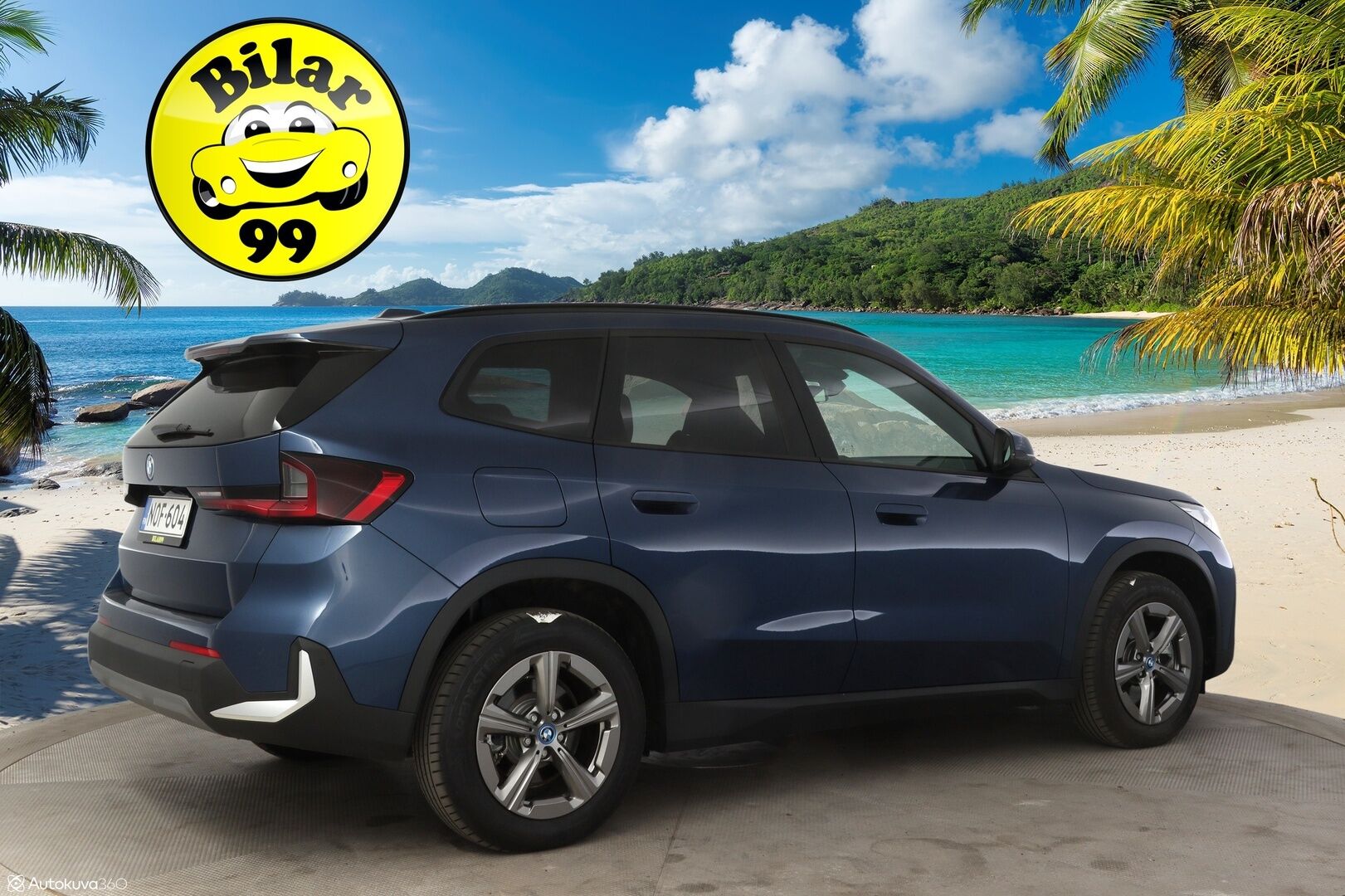 BMW X1 2024 U11 30e xDrive Charged Edition (326 hv) * Adapt. Cruise / HUD / 360° Kamera / Harman&Kardon / Adapt. Ledit / Sporttipenkit / KeylessGo * - 2,99 % KORKOTARJOUS TÄHÄN AUTOON - * Hyvin varusteltu, 2x renkaat&vanteet, vähän ajettu huippu yksilö tarjolla, parempi 30e malli! *