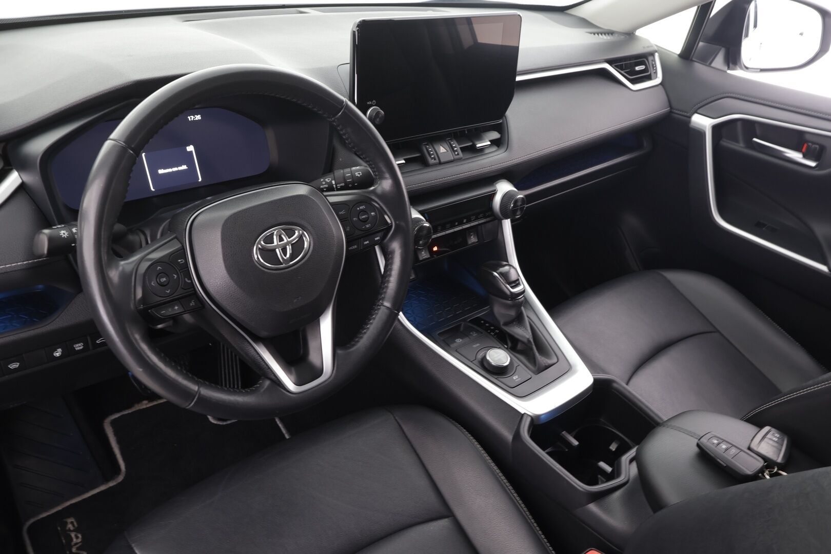 TOYOTA RAV4 2023 Hybrid 2,5 AWD-i Premium  * ACC / P.kamera / Keyless / LED / Muistipenkki / Sähköluukku / Facelift / Nahat *