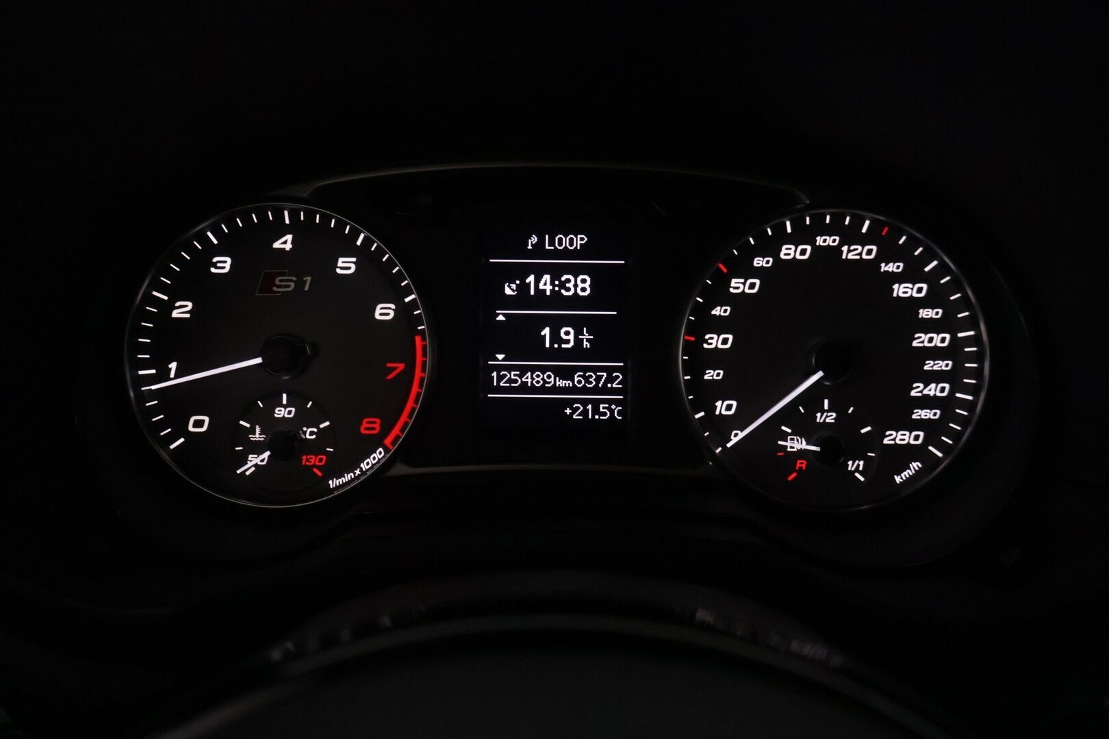 Audi S1 2015 231hv Quattro 2,0 **Vakkari / Tutkat / BT / 2x Alut** - Räväkkä pikkusportti! / Kattava huoltohistoria!