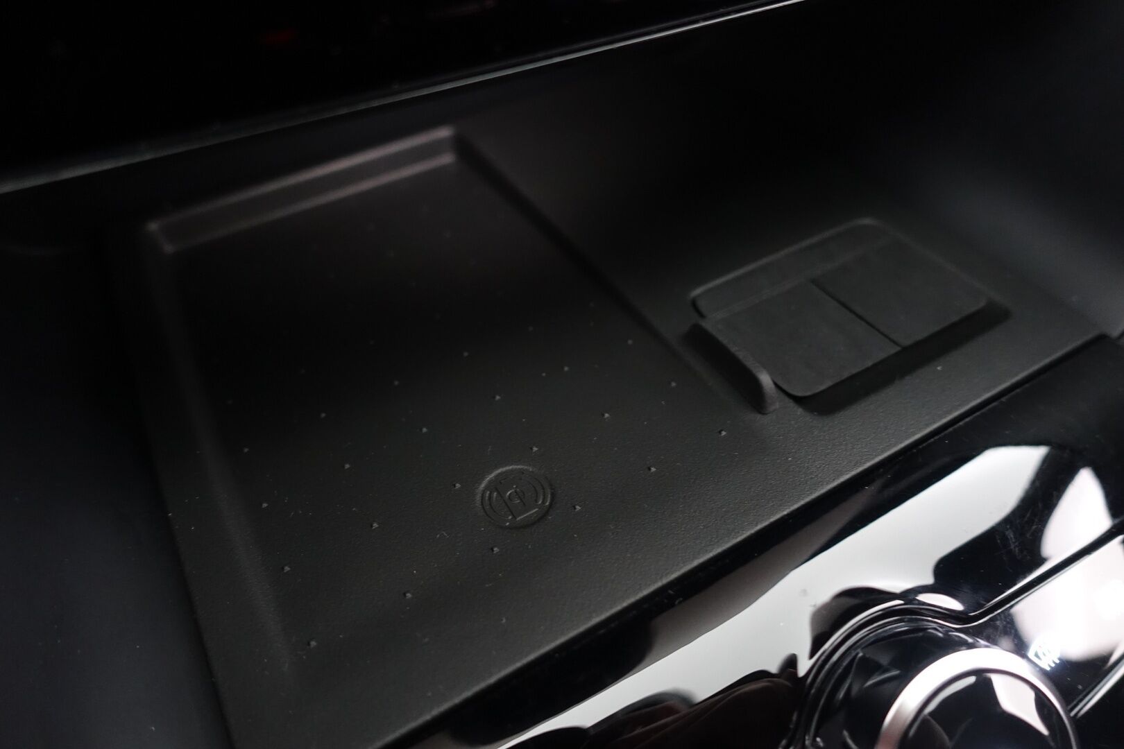 Polestar 2 2021 Long Range Dual Motor - | Pilot&Plus | ACC | Akuston Esilämmitys | Harman/Kardon | 360| Lasikatto | Muistipenkki | BLIS | Keyless |