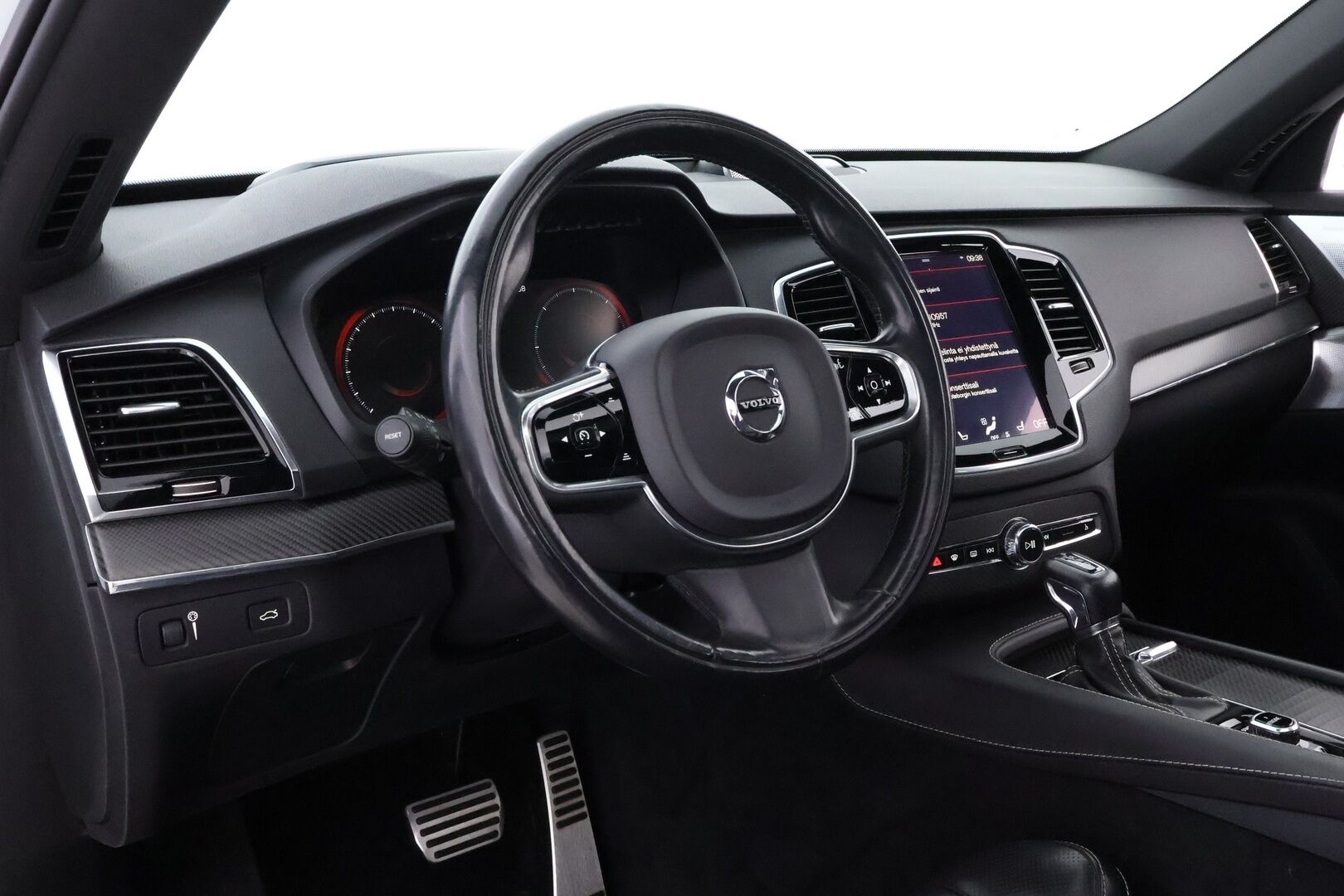 Volvo XC90 2016 D5 AWD R-Design aut 7P - Webasto | B&W | Koukku | ACC | HUD | Full LED | Nahkasisusta | 360-Kamera | Panorama | Ilma-Alusta | Muistipenkit | Polestar | Supervarusteltu!