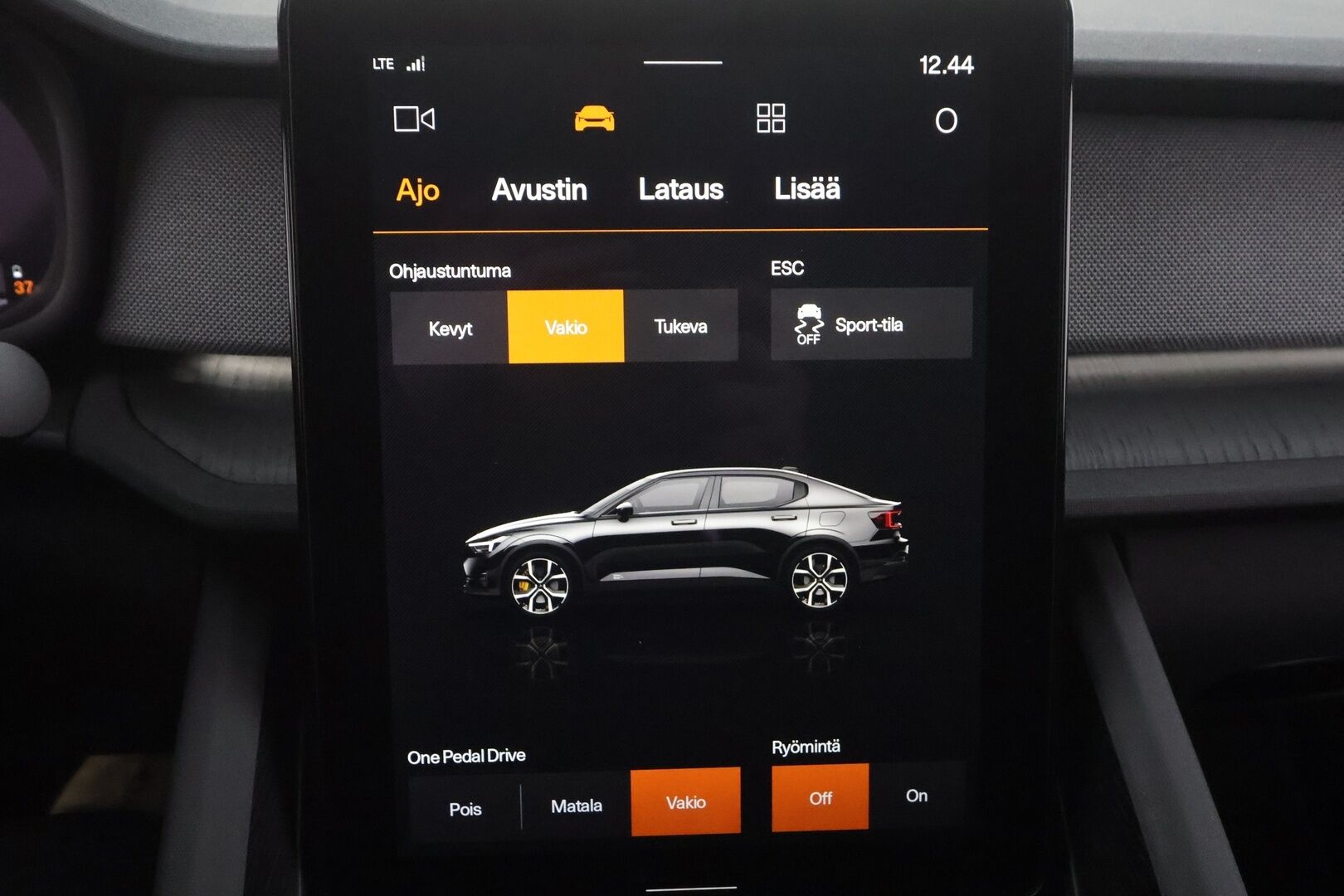 Polestar 2 2021 Long Range Dual motor, 300kW - | Pilot&Plus | H&K | Koukku | Lasikatto | ACC | Pixel-LED | 360 | Sporttipenkki Muistilla | Navi | Kaistavahti | Katveavustin | Keyless |