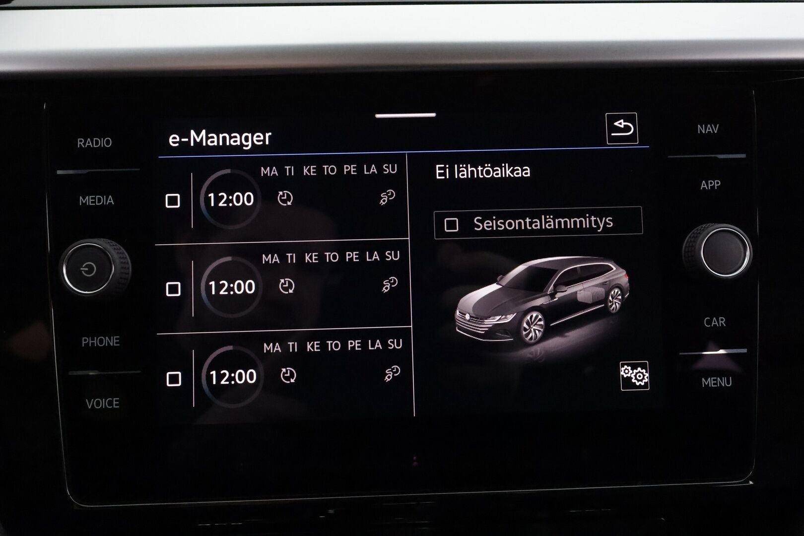 VOLKSWAGEN ARTEON 2022 Shooting Brake R-Line eHybrid 160 kW DSG * ACC / P.kamera / LED / Navi / KeylessGo / Webasto / Koukku * - Akku kuntotarkastettu / Kahdet renkaat aluvanteilla