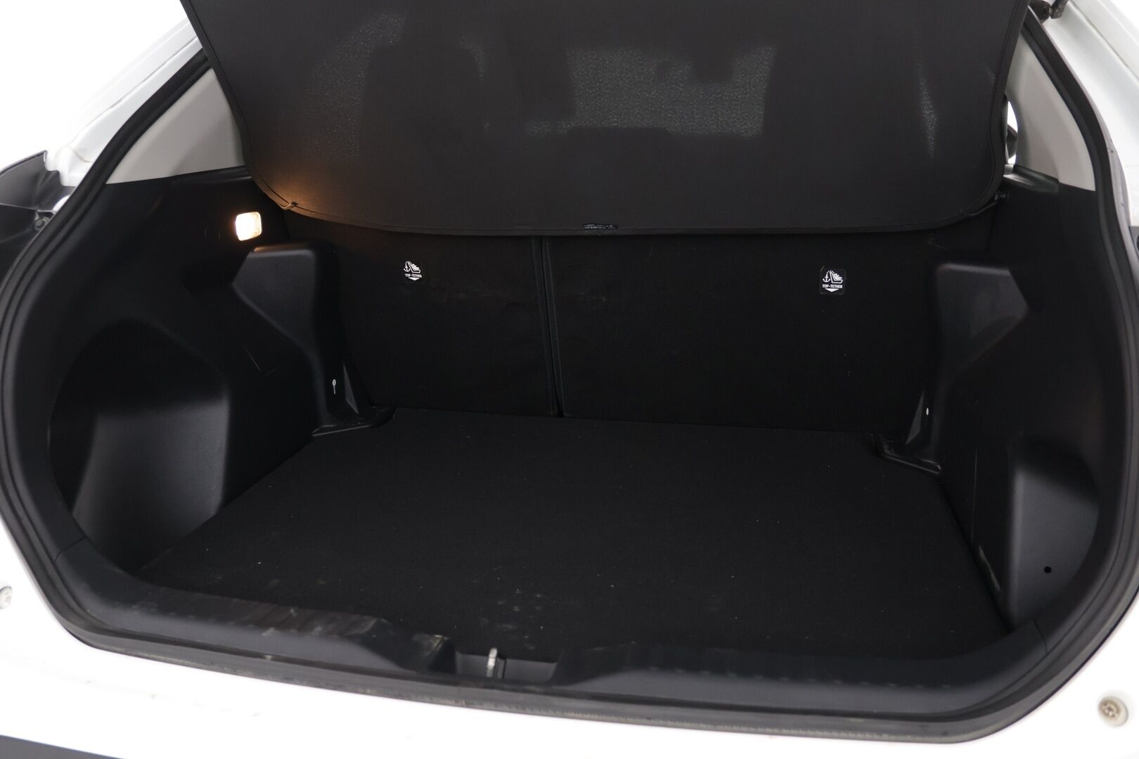 TOYOTA YARIS CROSS 2023 1,5 Hybrid AWD-i Active - | ACC | Kamera | Kaistavahti | APP-Connect |
