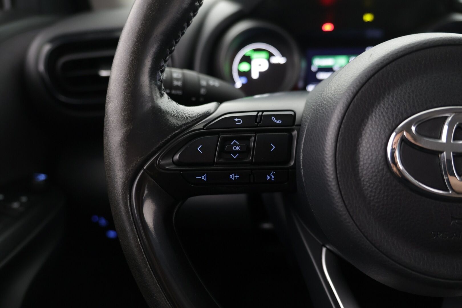 TOYOTA YARIS CROSS 2023 1,5 Hybrid AWD-i Active - | ACC | Kamera | Kaistavahti | APP-Connect |