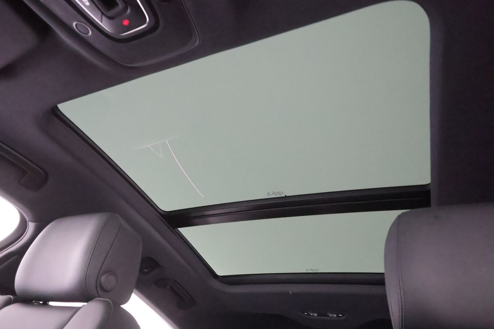 AUDI E-TRON 2021 Progress Plus 55 quattro - | ACC | Matrix | B&O | 360° | Koukku | Panorama | Ilma-alusta | Muistipenkki | Sporttipenkit | Kamerapeilit | Ambient | 2x renkaat aluin | ALV | 