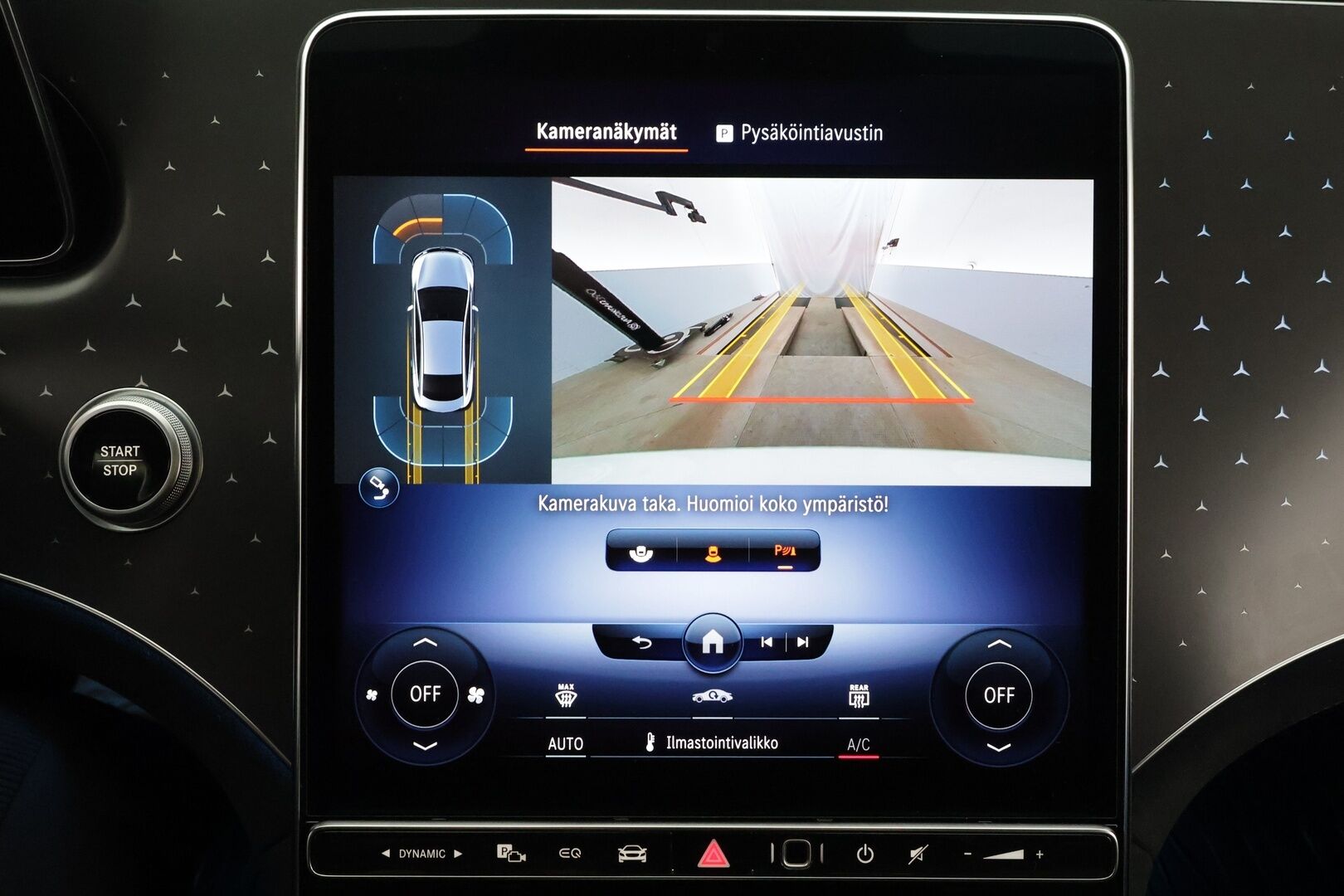 MERCEDES-BENZ EQE 2022 350+ AMG - Koukku | Distronic | Burmester | P.Kamera | Comfort-penkit Muistilla | LED | Navi | Kaistavahti | Keyless