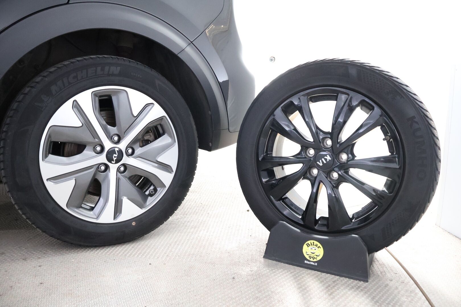 KIA NIRO 2022 Premium Edition 64,8kWh 204hv - ALV / Adapt.Vakkari / JBL / P.Kamera / Puolinahat / Digimittaristo / BLIS / Ratinlämmitin / Navi / Merkkihuollettu!