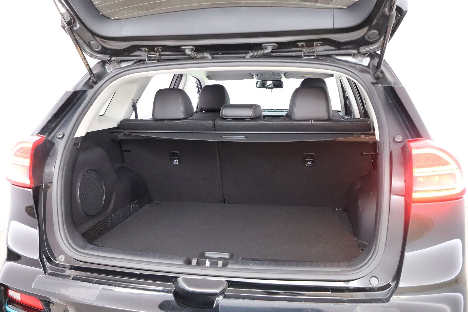 KIA NIRO 2022 Premium Edition 64,8kWh 204hv - ALV / Adapt.Vakkari / JBL / P.Kamera / Puolinahat / Digimittaristo / BLIS / Ratinlämmitin / Navi / Merkkihuollettu!