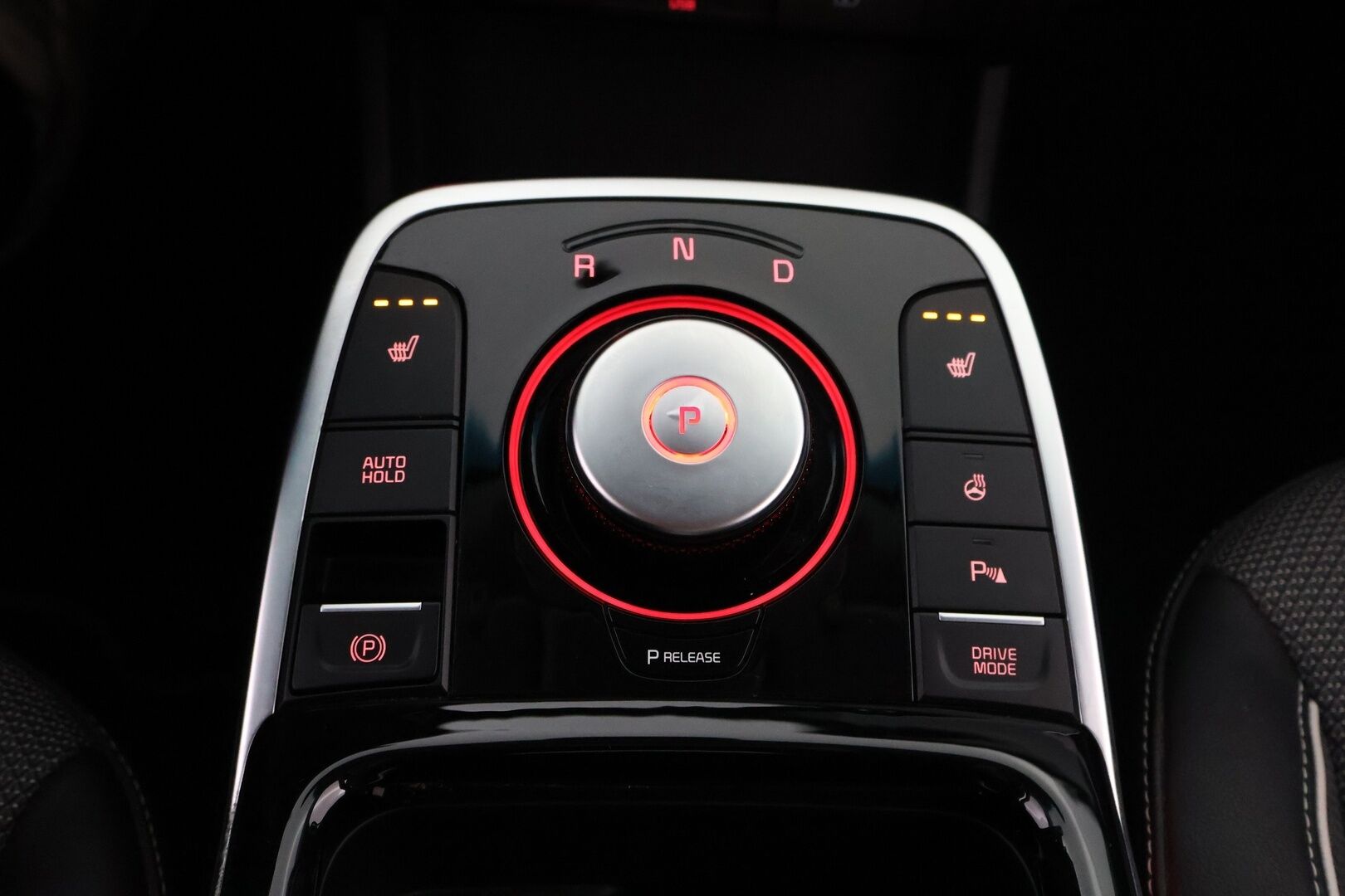 KIA NIRO 2022 Edition 64,8kWh 204hv - ALV / Adapt.Vakkari / JBL / P.Kamera / Puolinahat / Digimittaristo / BLIS / Ratinlämmitin / Navi / Merkkihuollettu!