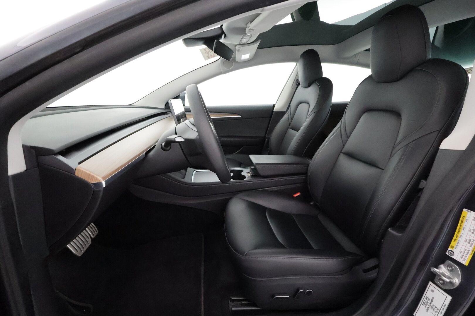 TESLA MODEL 3 2022 Performance ** Autopilot / Lämpöpumppu / AMD Ryzen / Matrix LED / Lasikatto / P.kamera / Premium Audio** - 3,99 % KORKOTARJOUS TÄHÄN AUTOON - 