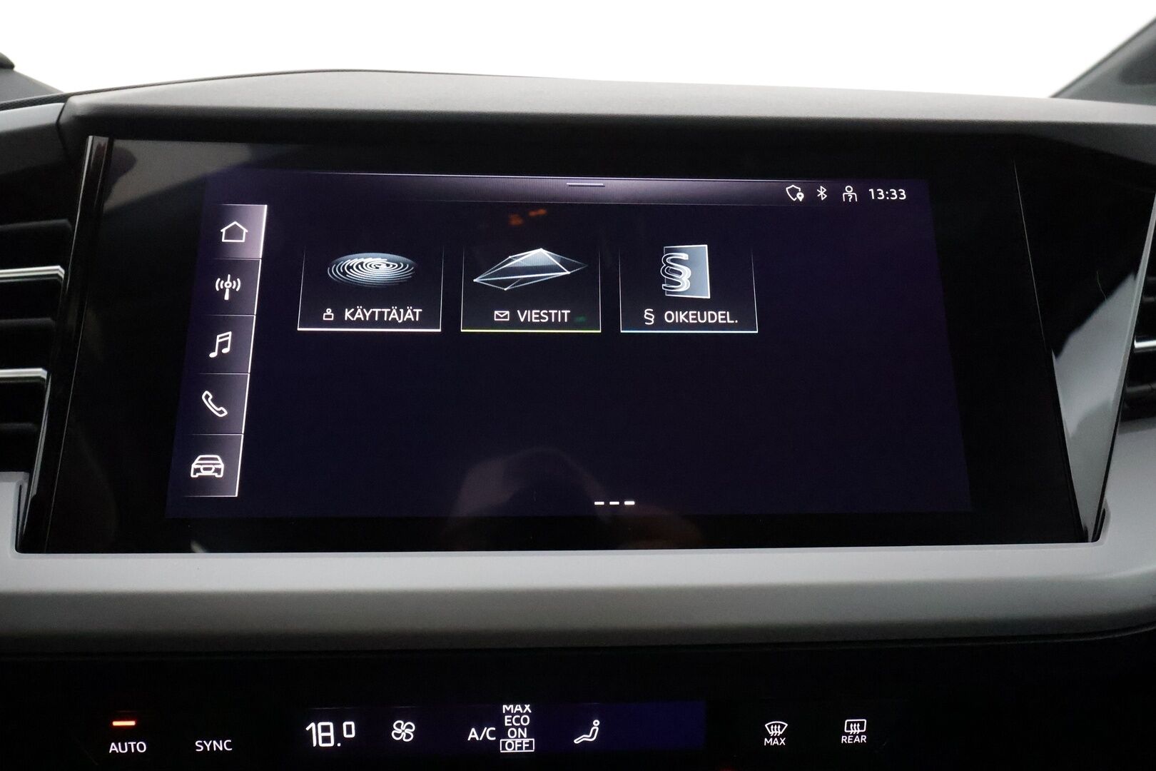 AUDI Q4 E-TRON 2022 50 e-tron quattro Proline Advanced **Lämpöpumppu / Sporttipenkit / Vakkari / LED / P.tutkat / Sähköluukku** - 3,99 % KORKOTARJOUS TÄHÄN AUTOON - Akku kuntotarkistettu! / Kahdet renkaat