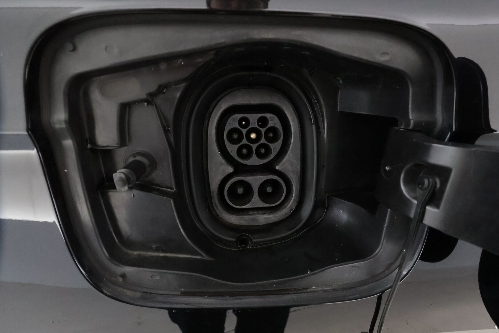 SKODA ENYAQ 2021 80 iV **Lämpöpumppu / Panorama / Adapt. vakkari / 360 Kamera / Apple&Android / Keyless** - Akku kuntotarkastettu