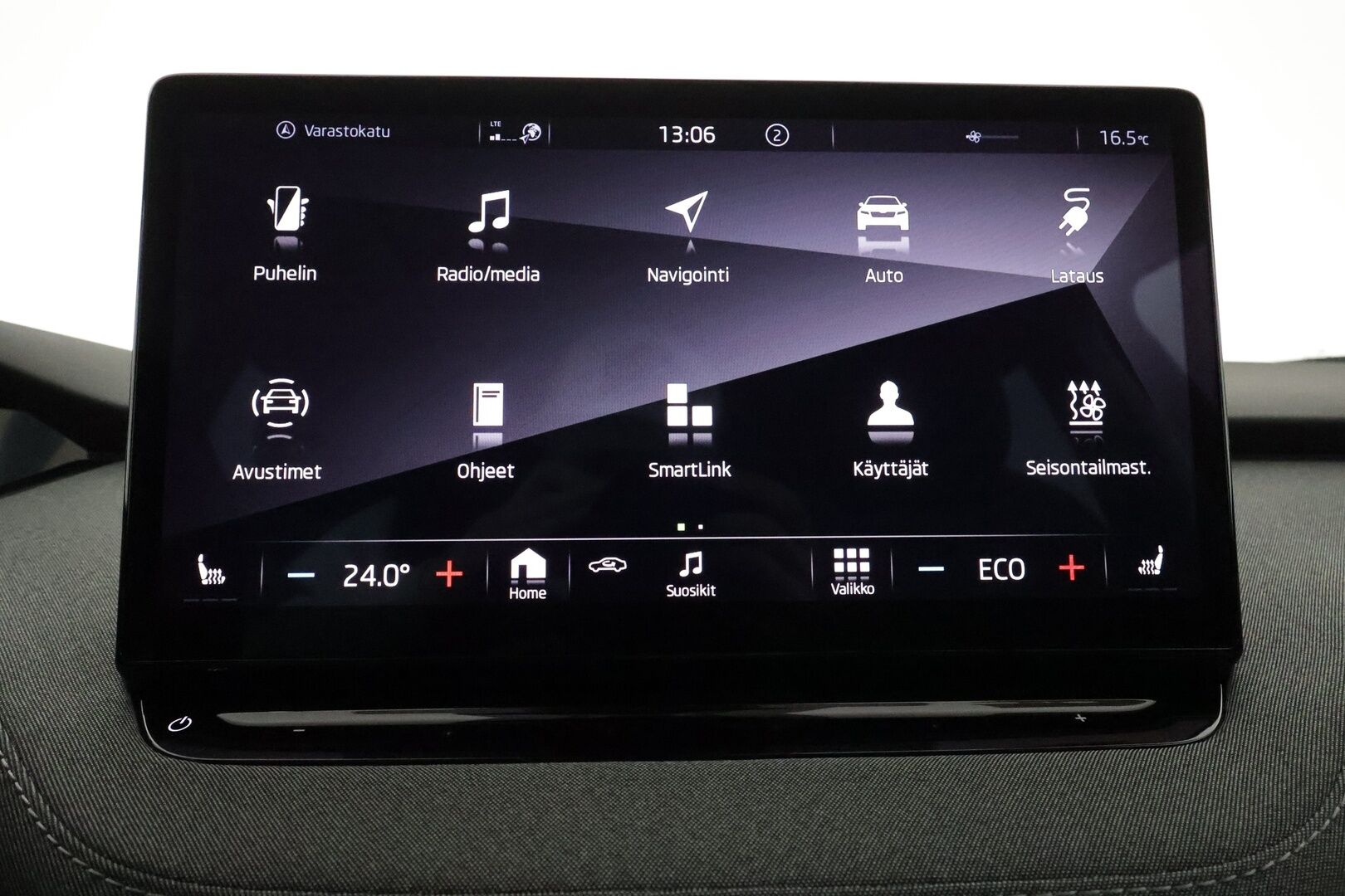 SKODA ENYAQ 2021 80 iV **Lämpöpumppu / Panorama / Adapt. vakkari / 360 Kamera / Apple&Android / Keyless** - Akku kuntotarkastettu