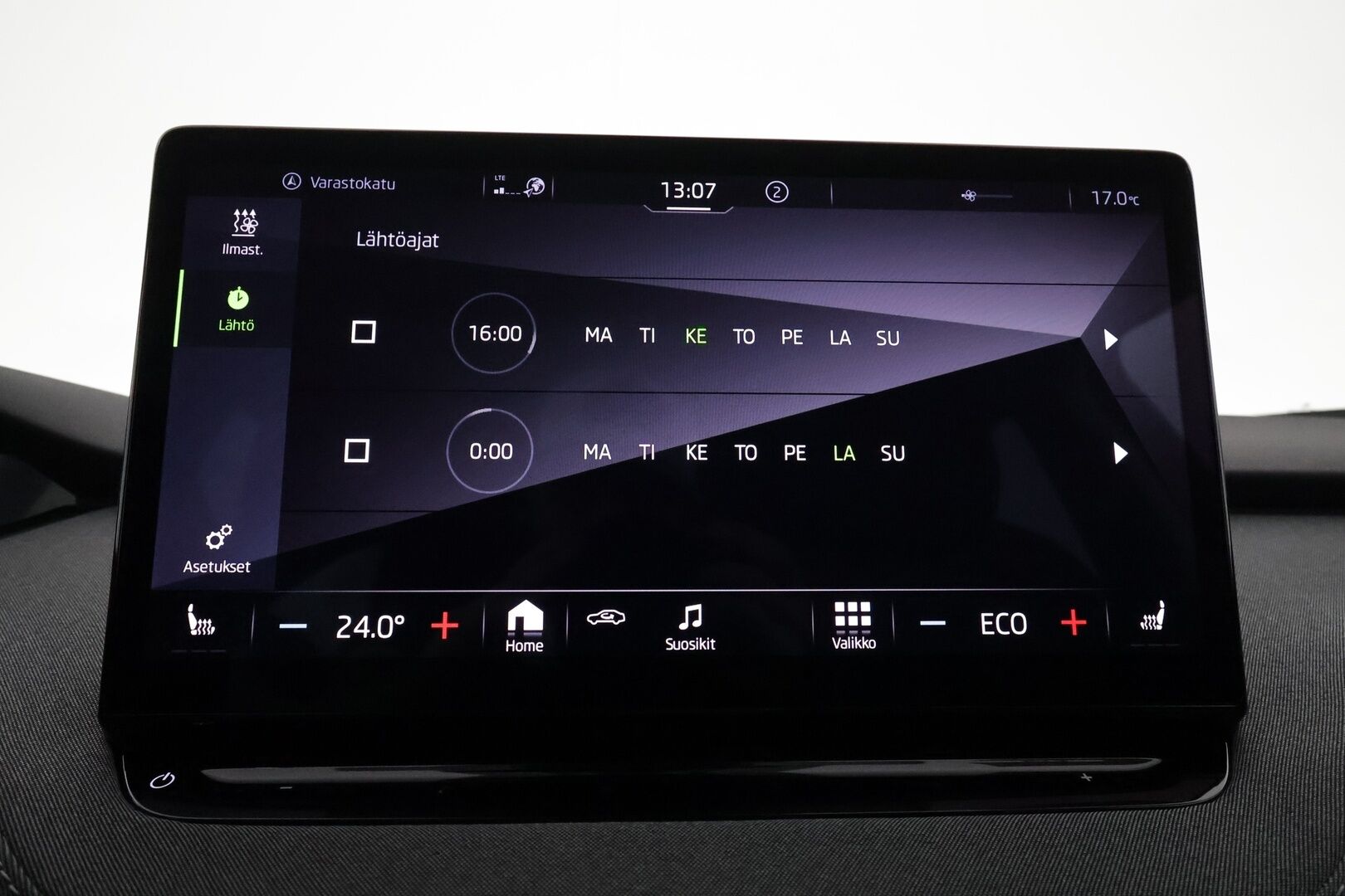 SKODA ENYAQ 2021 80 iV **Lämpöpumppu / Panorama / Adapt. vakkari / 360 Kamera / Apple&Android / Keyless** - Akku kuntotarkastettu