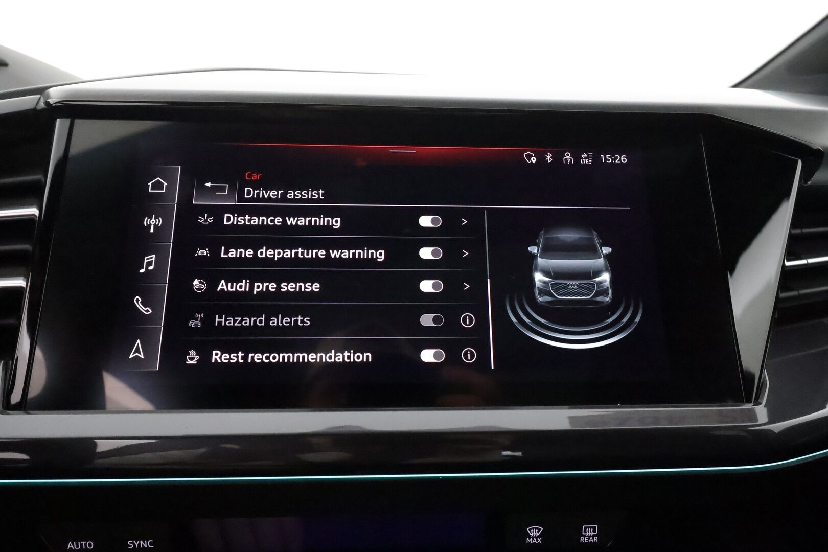 AUDI Q4 E-TRON 2022 40 e-tron Sportback S-Line **HUD / Panorama / Lämpöpumppu / Adapt. vakkari / Sporttinahat / P.kamera / Koukku** - 3,99 % KORKOTARJOUS TÄHÄN AUTOON - Akku kuntotarkastettu