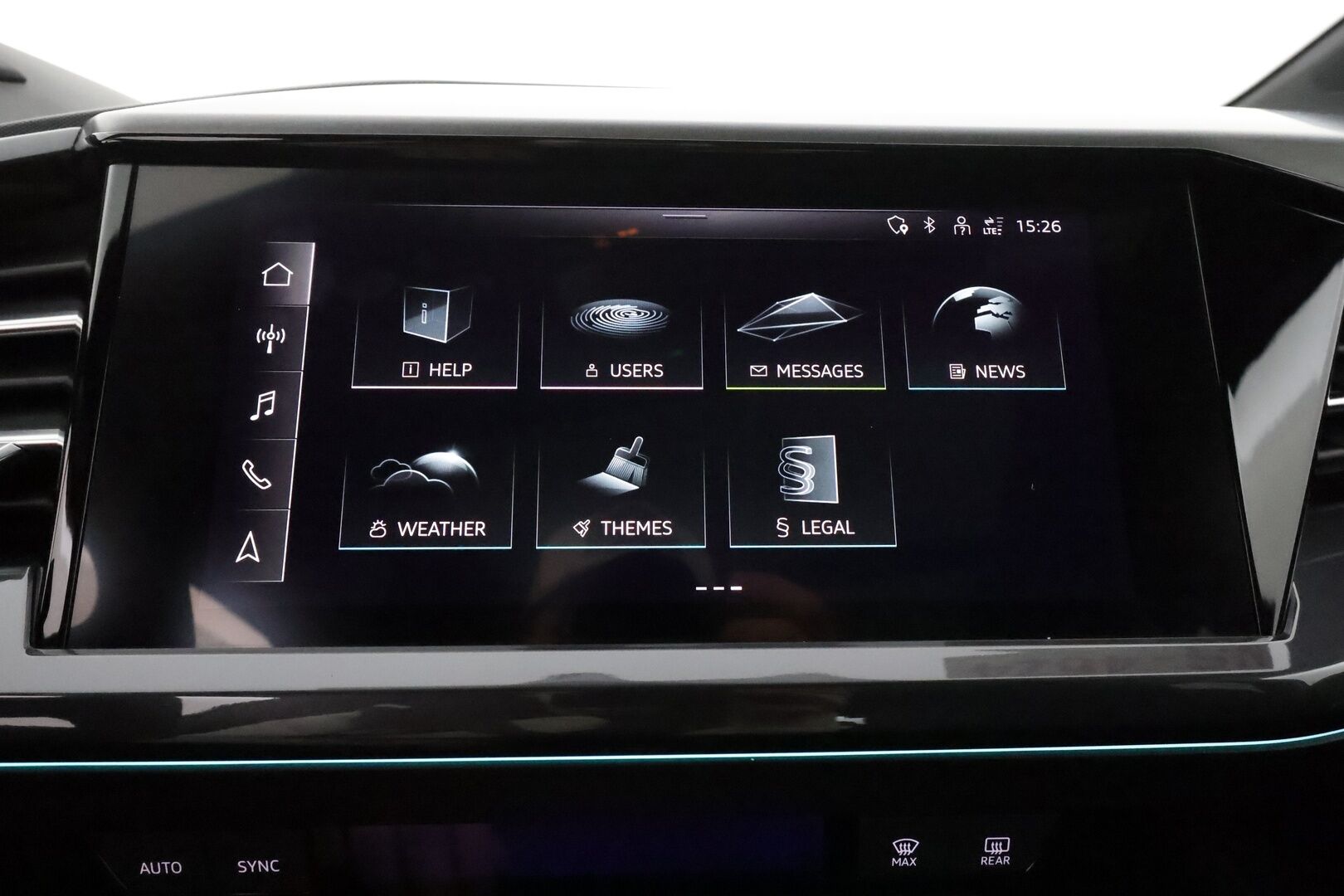 AUDI Q4 E-TRON 2022 40 e-tron Sportback S-Line **HUD / Panorama / Lämpöpumppu / Adapt. vakkari / Sporttinahat / P.kamera / Koukku** - 3,99 % KORKOTARJOUS TÄHÄN AUTOON - Akku kuntotarkastettu