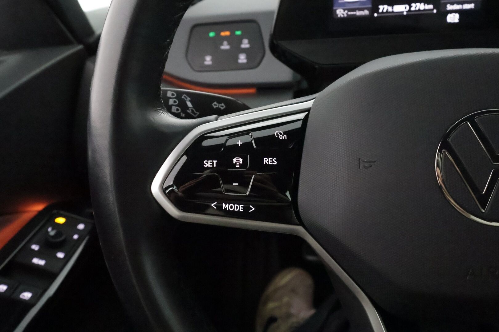 VOLKSWAGEN ID.3 2022 Pro Performance 150 kW **Lämpöpumppu / Adapt. vakkari / Apple&Android / LED / P.tutkat / Kahdet renkaat** - Akku kuntotarkastettu