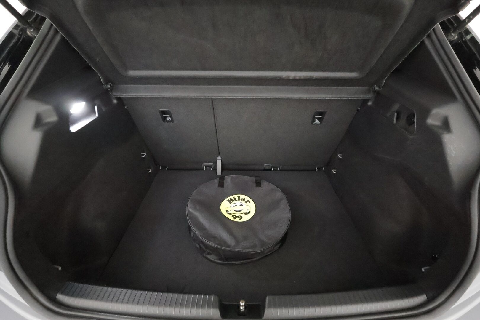VOLKSWAGEN ID.3 2022 Pro Performance 150 kW **Lämpöpumppu / Adapt. vakkari / Apple&Android / LED / P.tutkat / Kahdet renkaat** - Akku kuntotarkastettu