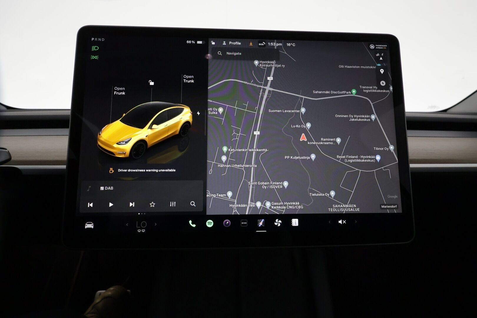 TESLA MODEL Y 2024 Performance **Autopilot / Lämpöpumppu / AMD Ryzen / Matrix LED / P.kamera / Kahdet renkaat** - 3,99 % KORKOTARJOUS TÄHÄN AUTOON - 