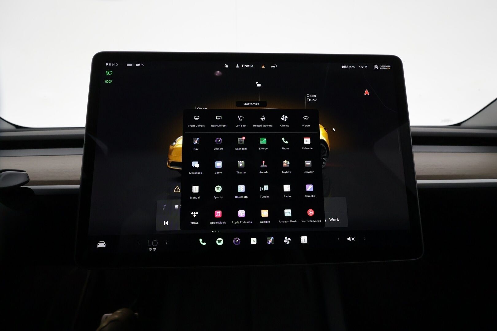 TESLA MODEL Y 2024 Performance **Autopilot / Lämpöpumppu / AMD Ryzen / Matrix LED / P.kamera / Kahdet renkaat** - 3,99 % KORKOTARJOUS TÄHÄN AUTOON - 