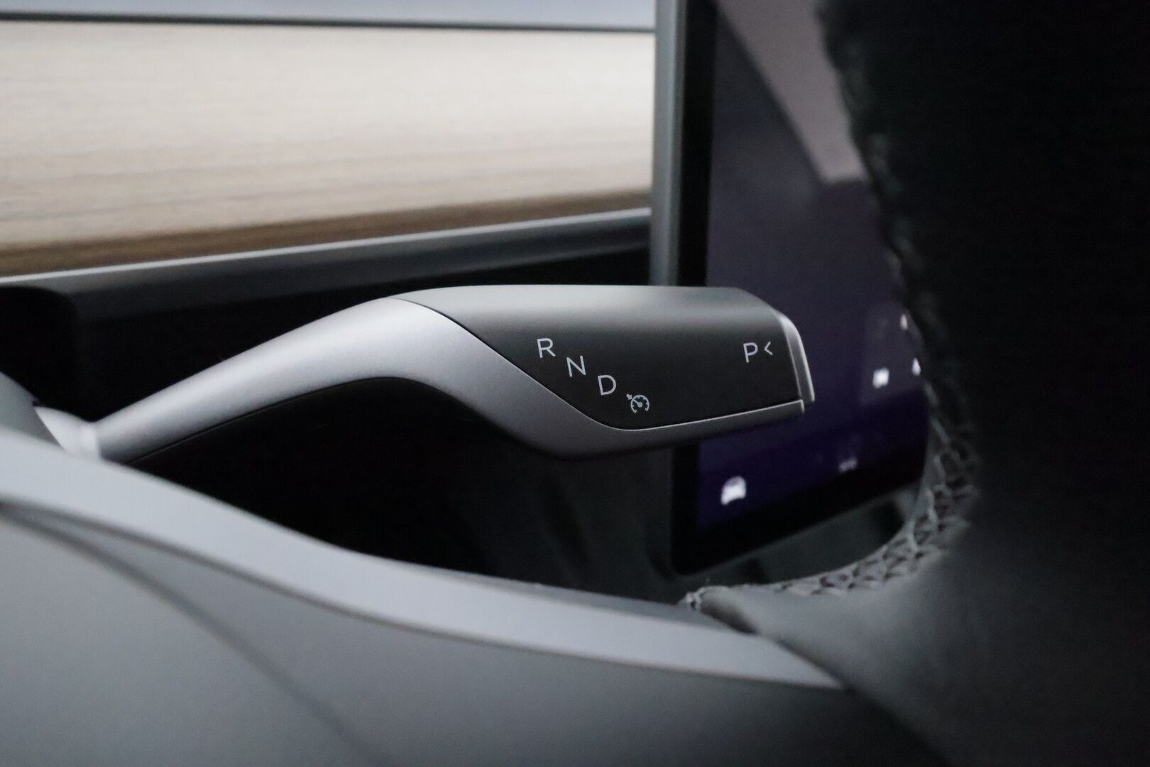 TESLA MODEL Y 2024 Performance **Autopilot / Lämpöpumppu / AMD Ryzen / Matrix LED / P.kamera / Kahdet renkaat** - 3,99 % KORKOTARJOUS TÄHÄN AUTOON - 