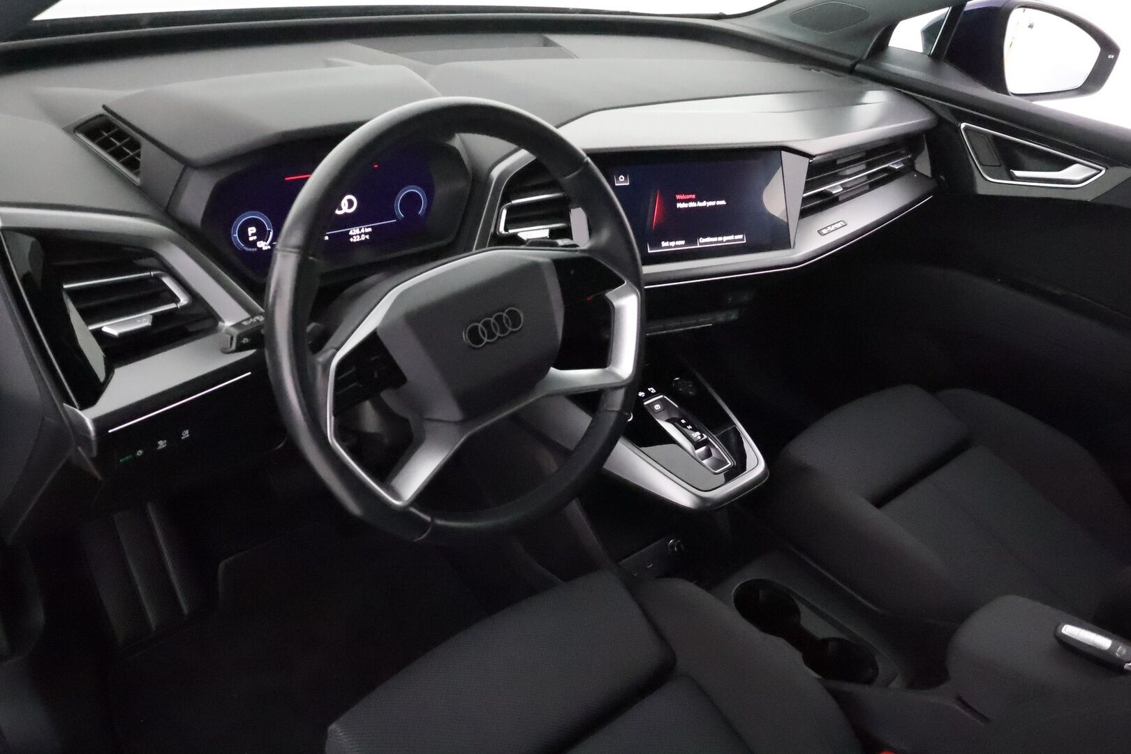 AUDI Q4 E-TRON 2022 50 e-tron quattro **Lämpöpumppu / Adapt. vakkari / Matrix LED / P.kamera / Koukku / Sporttipenkit / Keyless** - 3,99 % KORKOTARJOUS TÄHÄN AUTOON - Akku kuntotarkastettu